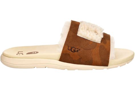 UGG Xavier Fur Logo Slide A Bathing Ape Chestnut.